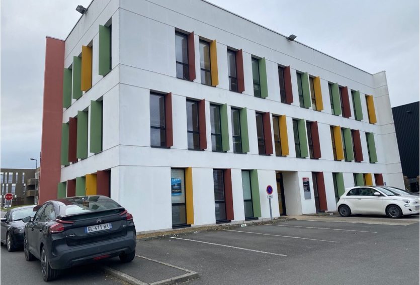 Bureaux – CHARTRES DE BRETAGNE CHARTRES DE BRETAGNE