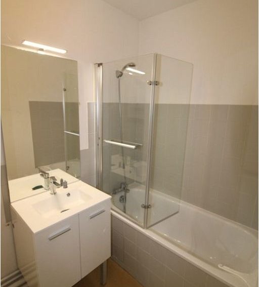 2 pièces meublées Bourg l’Evêque