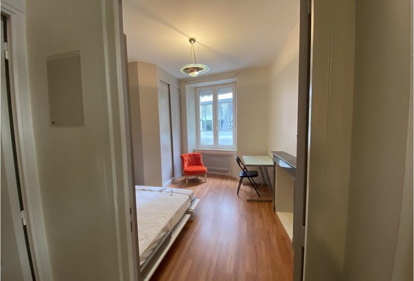 1 pièce meublée Centre ville